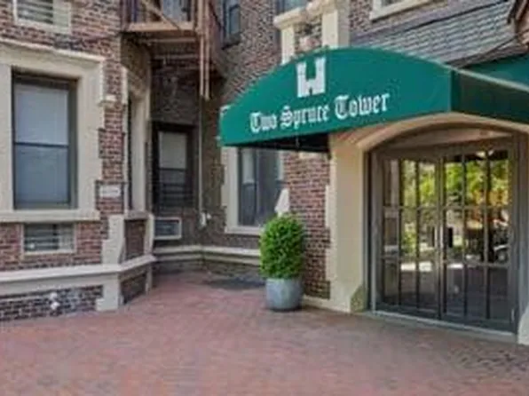 2 Spruce Street #4G, Great Neck, NY 11021