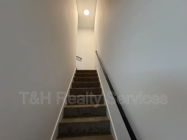 415 N Walcott St #A — Photo 8