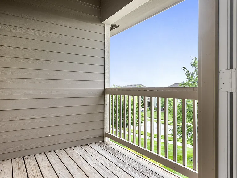 Ironwood Apartments and Townhomes — Photo 44