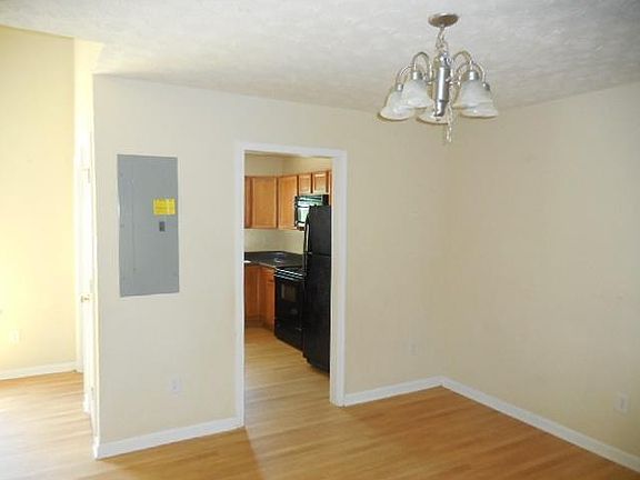 5th image of 2591 Wellington Walk Pl