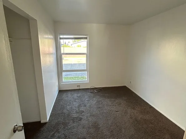 1060-80 14th St, Oakland, CA 94607, 1060-80 W 14th St #1076-2, Oakland, CA 94607