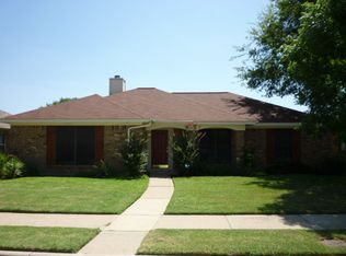 322 Parkwood Ln, Coppell, TX 75019