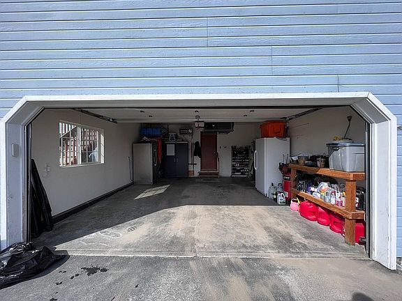 2 car garage