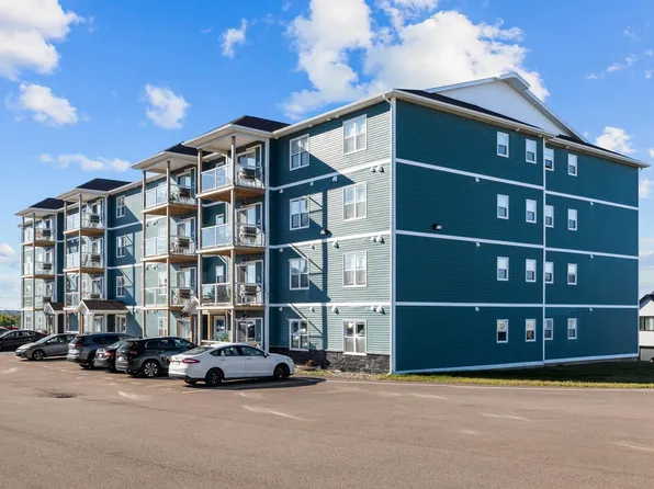 18 Gilbert Dr #303, Charlottetown, PE C1C 0W2