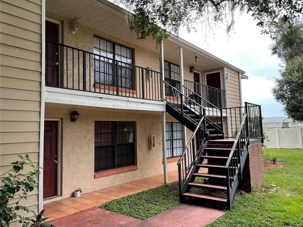 21027 Voyager Blvd APT 3, Land O Lakes, FL 34638