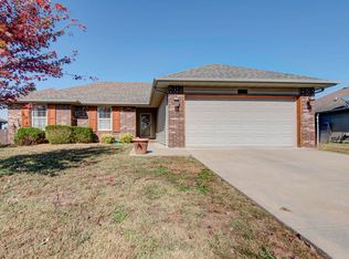3055 E Marshall St, Republic, MO 65738