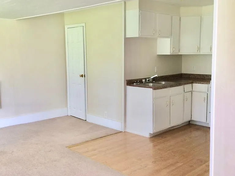1437 Alabama St — Photo 7