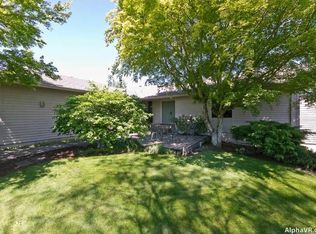 8620 SW Pacer Dr, Beaverton, OR 97008