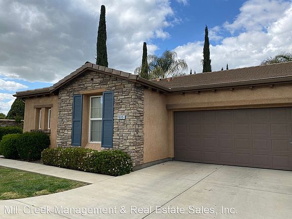 2nd image of 1615 N Oliveto Ct