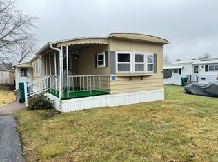 11 Robert Rd, Plainville, MA 02762