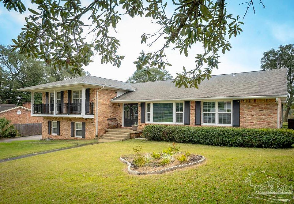 1st image of 8910 Scenic Hills Dr