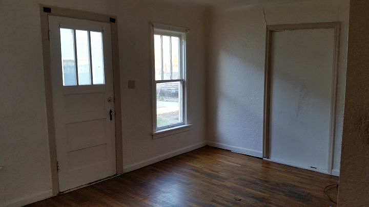 1st image of 118 N 24th St APT 23