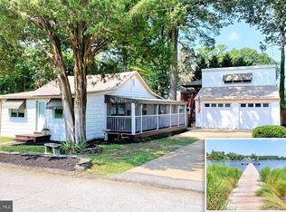 322 Oakwood Rd, Edgewater, MD 21037