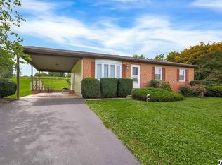 122 E Old York Rd, Carlisle, PA 17015