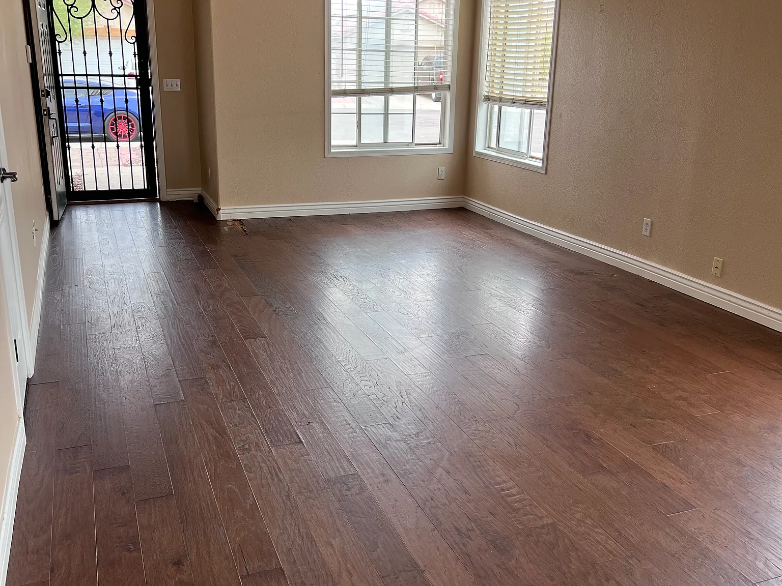 4 bed, 1689 sqft, $2,500 — Photo 3