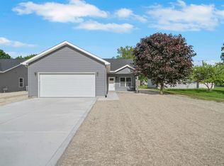 2865 Benton St, Lake Station, IN 46405