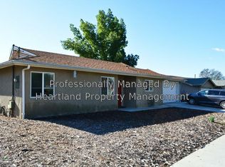 9557 Mast Blvd, Santee, CA 92071