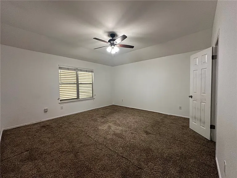 7822 Fox Dr — Photo 20