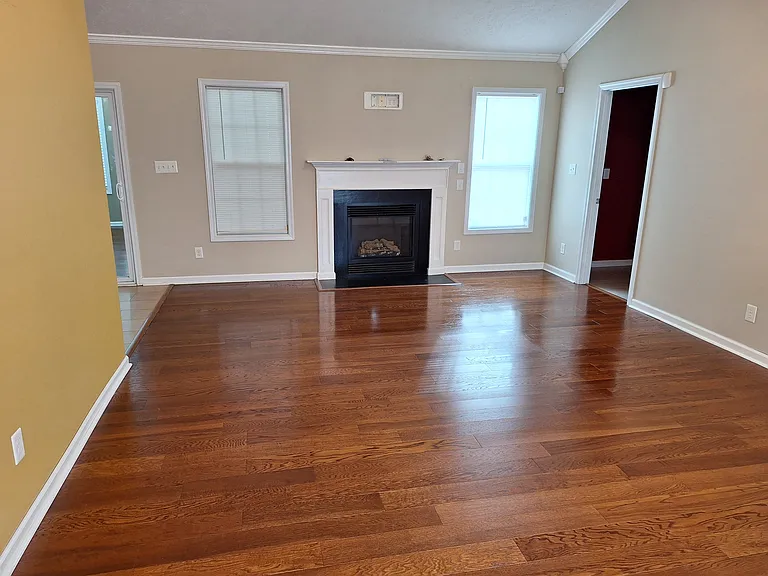 342 Strike Eagle Dr — Photo 3