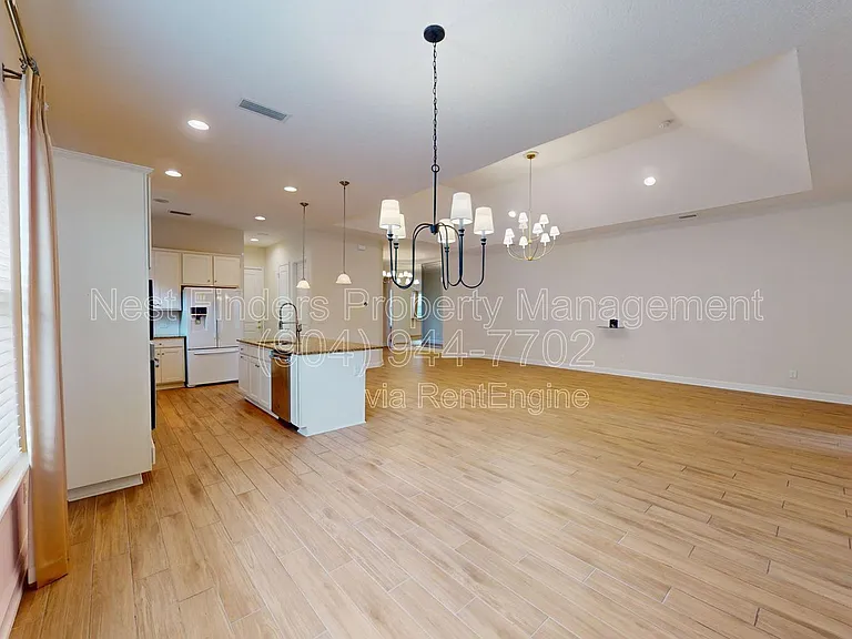 2670 Ostia Cir — Photo 11