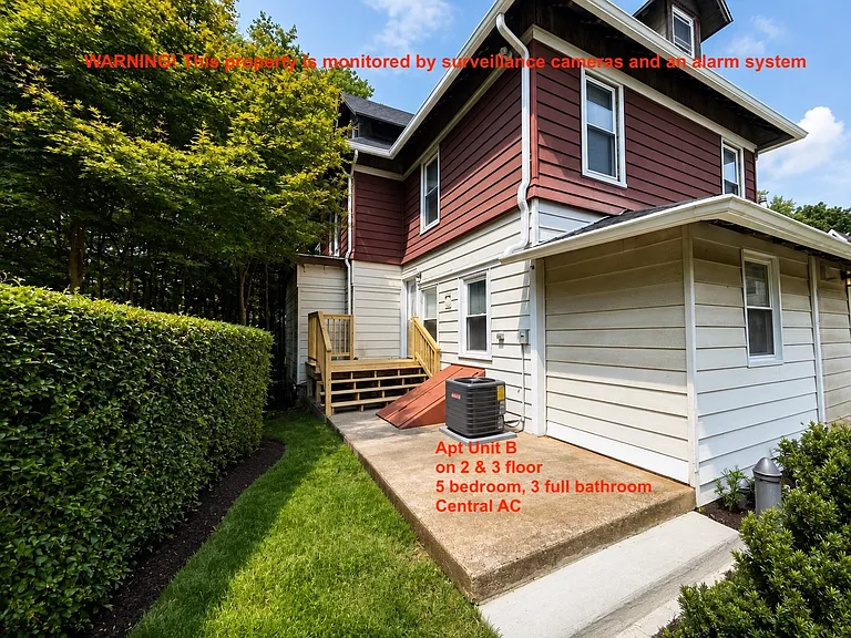14 Chandler St #B — Photo 11