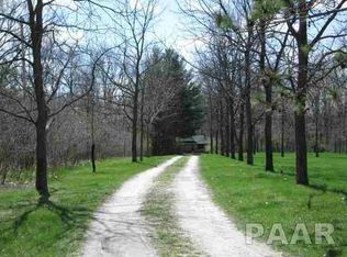 27621 N Karrick Rd, Glasford, IL 61533