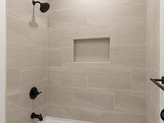 5th image of 6760 S Elman St #2