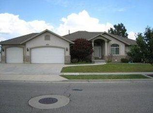 11421 S Chapel Rim Way, South Jordan, UT 84095