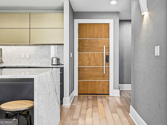 5th image of 1280 W Peachtree St NW APT 4003