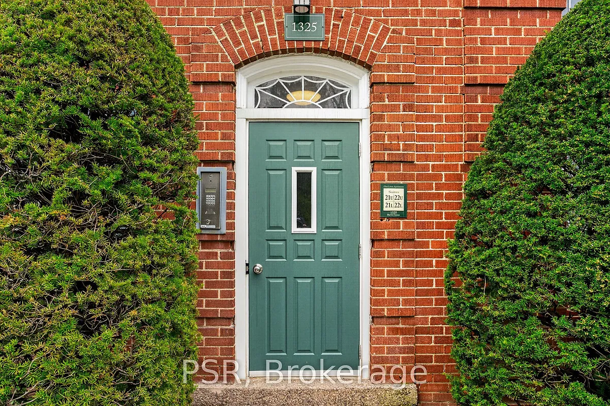Building Photo - 1325 Bayview Ave #L21