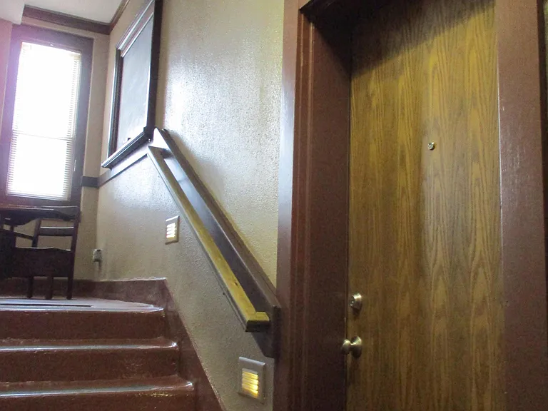 5500 E Lincoln Way #101 — Photo 5