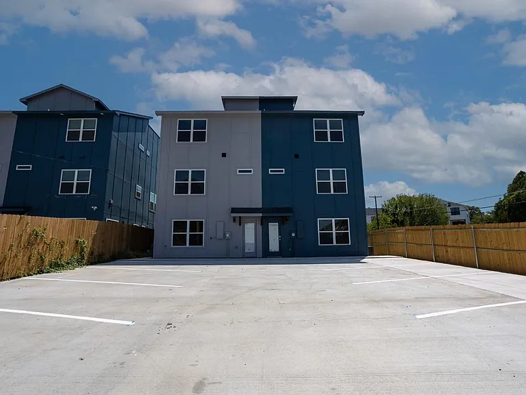 3214 Forest Park Blvd — Photo 6