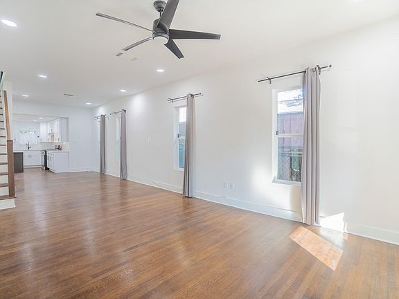 3rd image of 7305 Capitol St