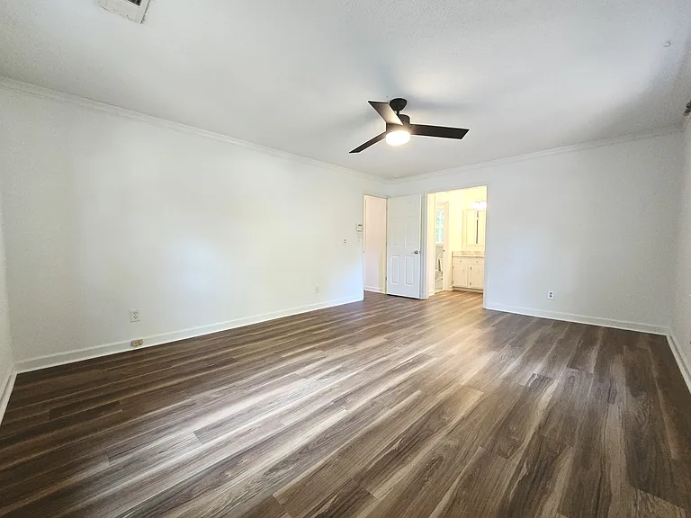 Main bedroom