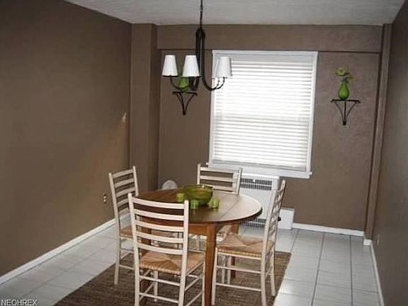5th image of 13400 Shaker Blvd APT 704