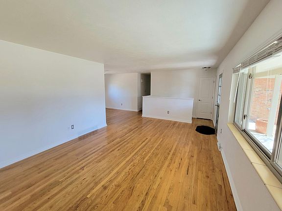 5th image of 3863 E Costilla Ave