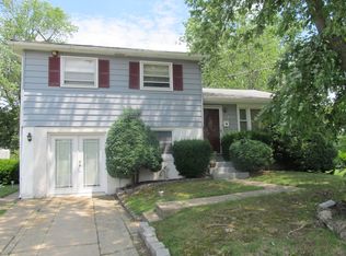 226 Aman Pl, Lindenwold, NJ 08021