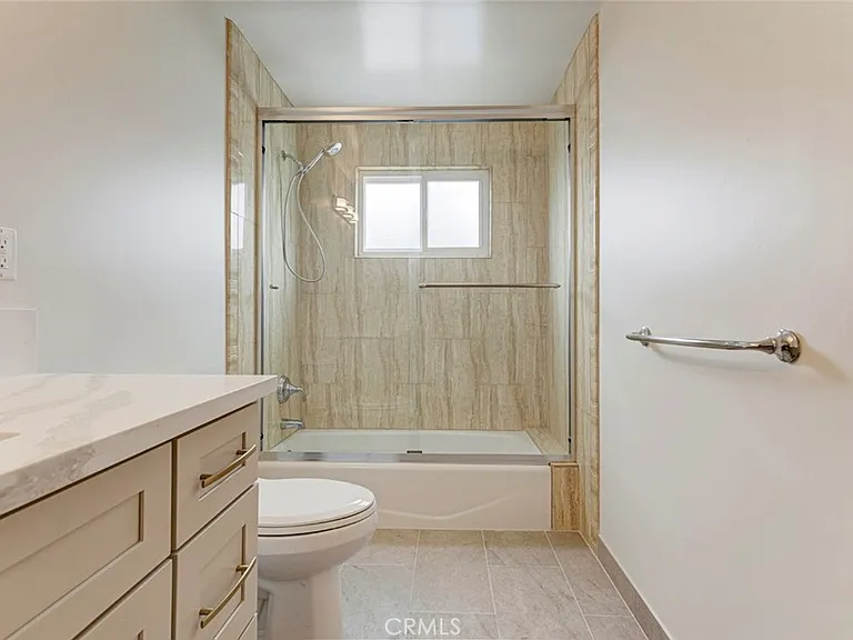 1333 Western Ave — Photo 21