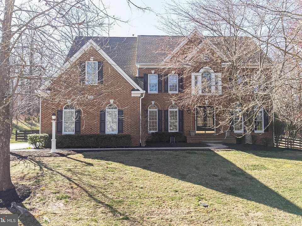 40538 Lenah Run Cir, Aldie, VA 20105 Zillow