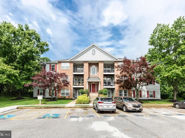 3805 Sunnyfield Ct APT 2D, Hampstead, MD 21074