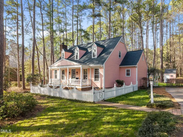 4004 Old Sturbridge Dr, Apex, NC 27539