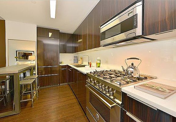 5th image of 113 Nassau St APT 28D