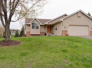 3350 Spruce Cir SW, Prior Lake, MN 55372