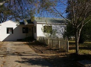 1700 Carolyn St, Irving, TX 75061