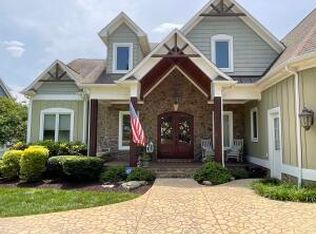 370 Ashmeade Rd, Moneta, VA 24121