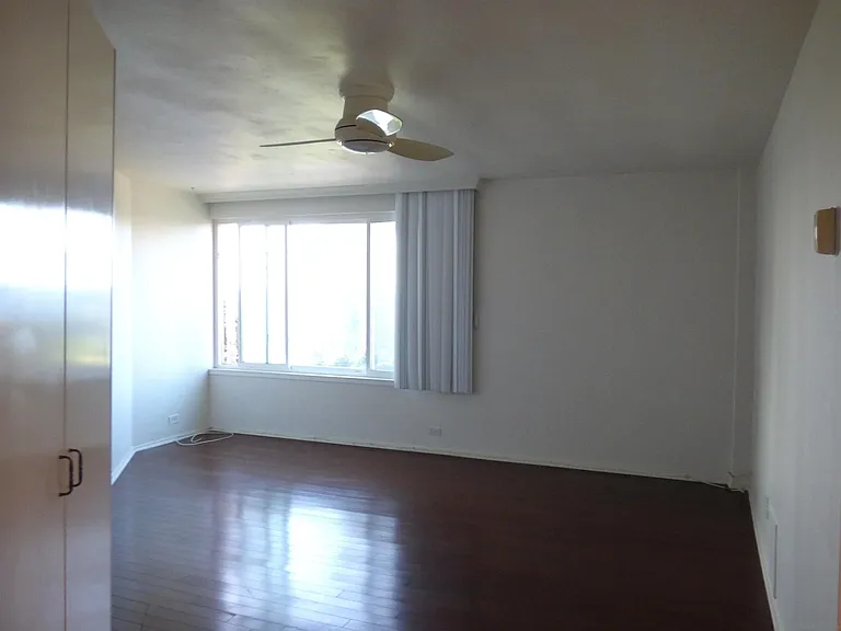 8040 Girard Ave #5 — Photo 20