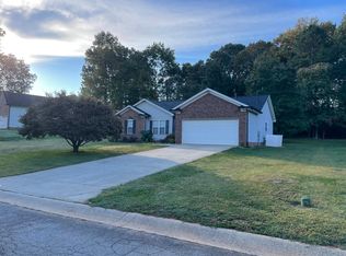 7156 Oxford Bluff Dr, Stanley, NC 28164