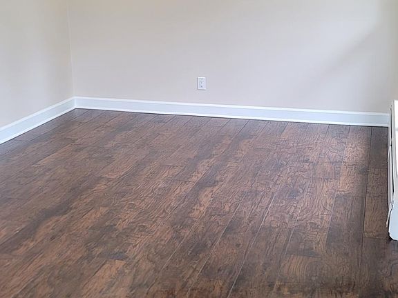 4th image of 1341 W Farnum Ave #1341