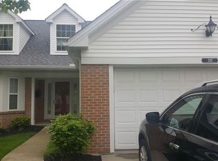 292 Heather Ln #46, Eastlake, OH 44095