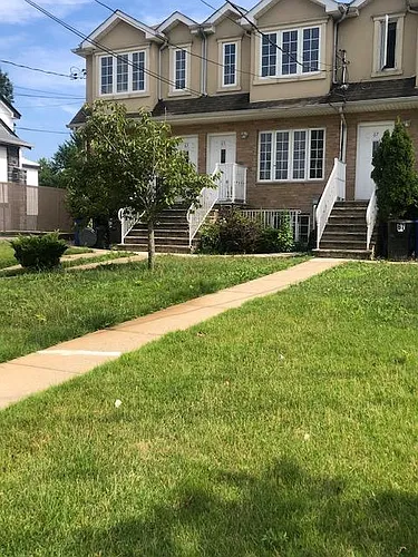 65 Wainwright Ave #2 Photo 1